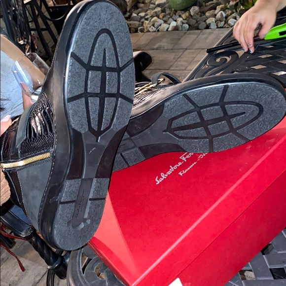 Never worn Salvatore Ferragamo Sneakers - Picture 7 of 7